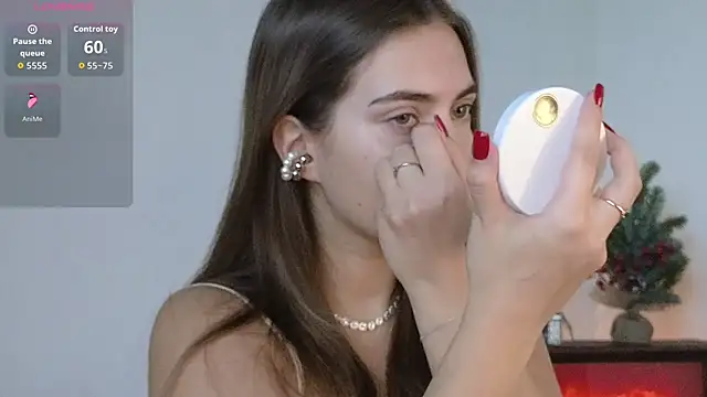 chloi hes online show from January 15, 10:21 am