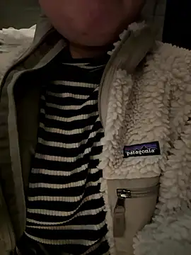 pinkpinkrosey online show from January 16, 4:03 pm