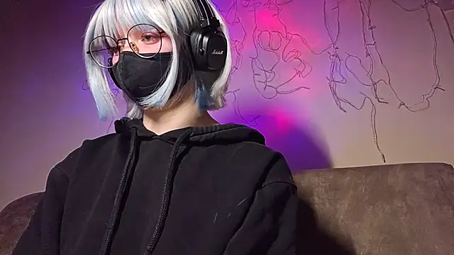 DanaWard online show from December 16, 9:53 pm