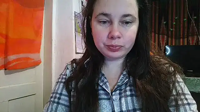 Cora Maro online show from November 2, 11:52 pm