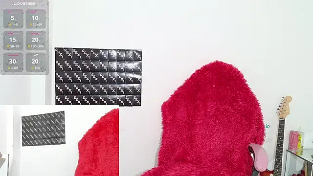 RoxaneEvans  online show from November 20, 6:42 pm