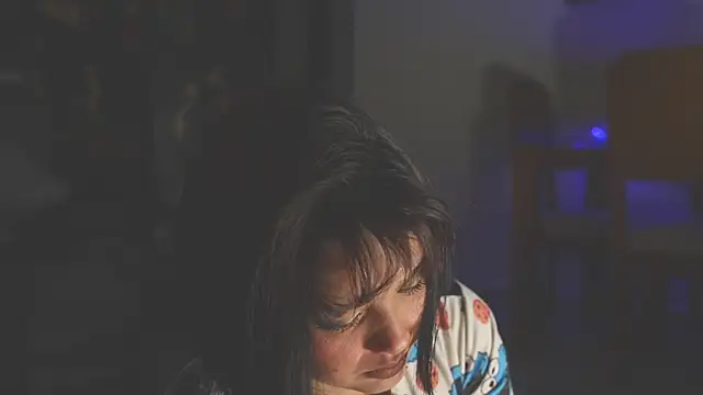 LorenRosse online show from January 5, 11:30 pm