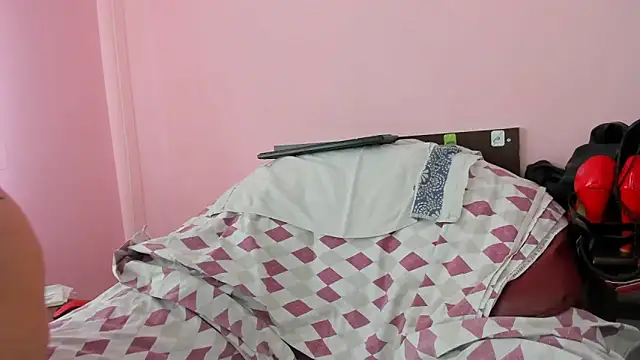 HotSweetAngel online show from September 9, 6:46 am