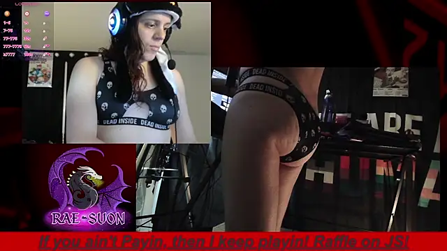 Snapshot of Rae-Suon chatting on October 4, 3:45 am Rae-Suon online show from October 4, 3:45 am