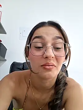 Ary-18 online show from February 4, 2:20 pm