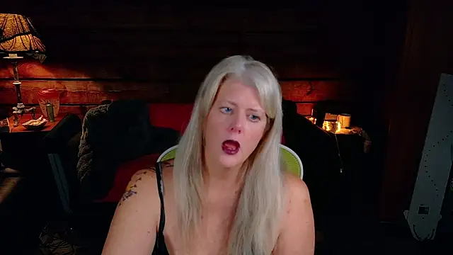 AliceHarlot online show from November 25, 5:09 am