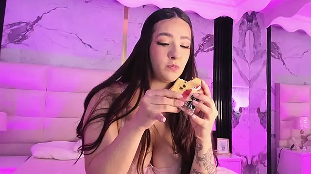 Eli Sanders online show from April 2, 1:58 am