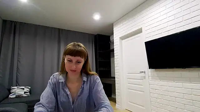 Daniella Lorente online show from May 30, 1:14 am