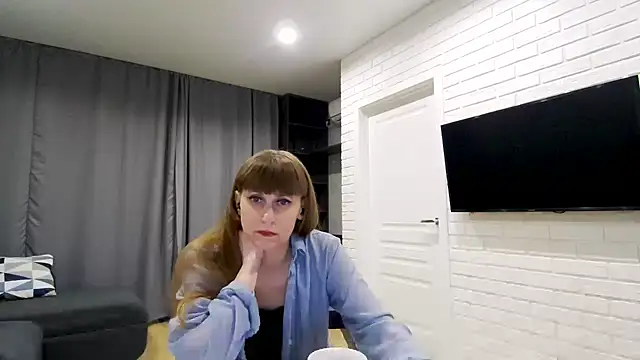 Daniella Lorente online show from March 10, 11:53 pm