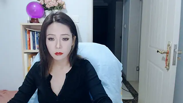 SuSushi728 online show from May 24, 3:11 pm
