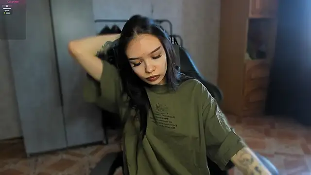 SweetyDeviliya online show from April 13, 6:25 am