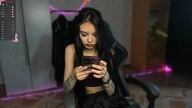 SweetyDeviliya online show from April 7, 4:47 am