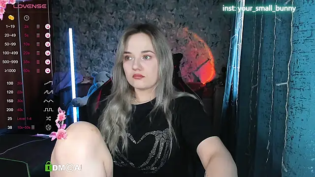 Your small bunny online show from September 23, 4:10 am