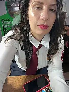 Alysson-- online show from May 27, 2:14 pm
