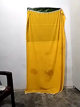 Snapshot of Cute-Ridhima chatting on October 12, 7:05 pm Cute-Ridhima online show from October 12, 7:05 pm