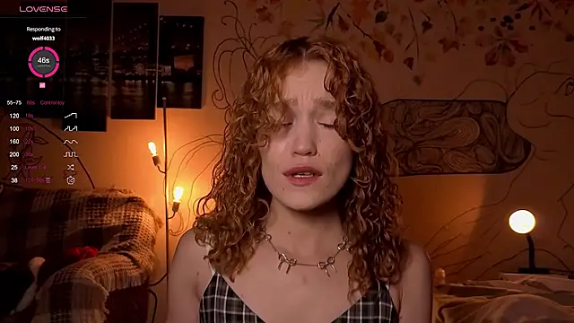 Snapshot of elga_sweet chatting on September 28, 7:19 pm elga sweet online show from September 28, 7:19 pm