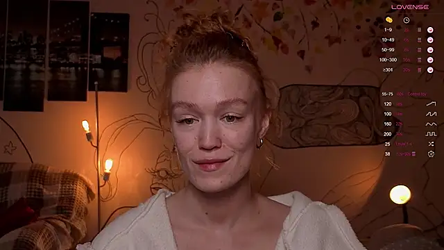 Snapshot of elga_sweet chatting on September 23, 12:47 pm elga sweet online show from September 23, 12:47 pm