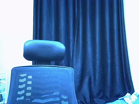 Horny-slut  online show from November 3, 7:40 pm