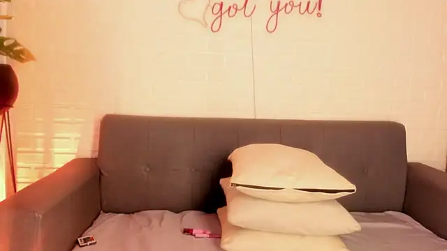 karina gomez 18 online show from December 18, 11:26 am