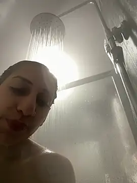 julialupato1606 online show from March 4, 12:34 pm