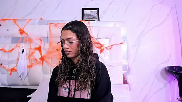 BritneyCollins online show from October 16, 11:46 am