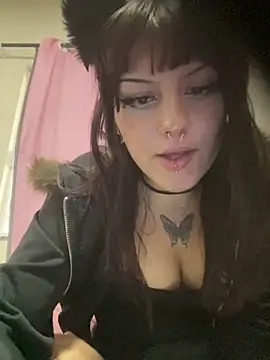 belletotosa online show from October 10, 8:25 pm