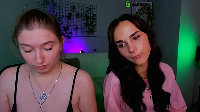 Snapshot of daisy_candy chatting on September 27, 8:16 pm daisy candy online show from September 27, 8:16 pm