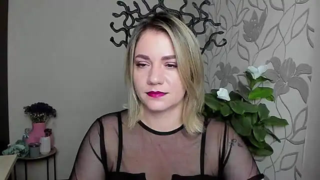 MariaSttone online show from October 30, 8:43 pm