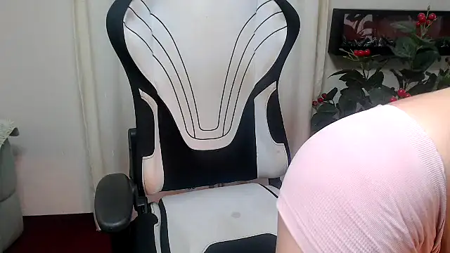 maid-nancy online show from November 27, 5:49 pm