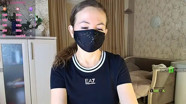 MilfeaN online show from October 11, 4:53 pm