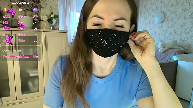 MilfeaN online show from April 12, 3:59 pm