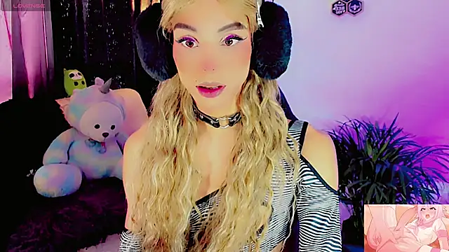 dollswit01 online show from March 6, 2:56 pm