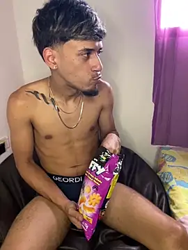 Rouuus12 online show from March 20, 6:13 pm