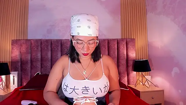 Laurentdupont04 online show from December 4, 3:20 am