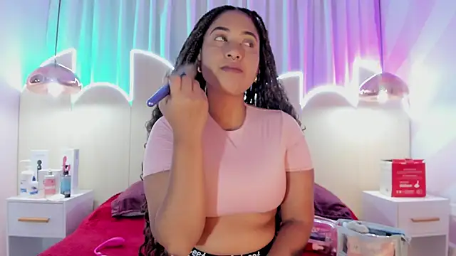 Laurentdupont04 online show from September 28, 3:35 am