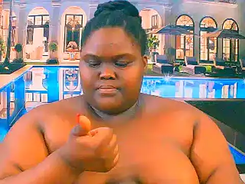 EbonyHotBuns online show from December 15, 8:58 pm