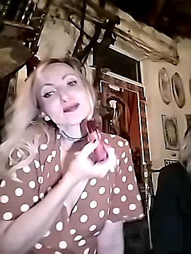 SerenaGrantt online show from September 16, 6:38 pm