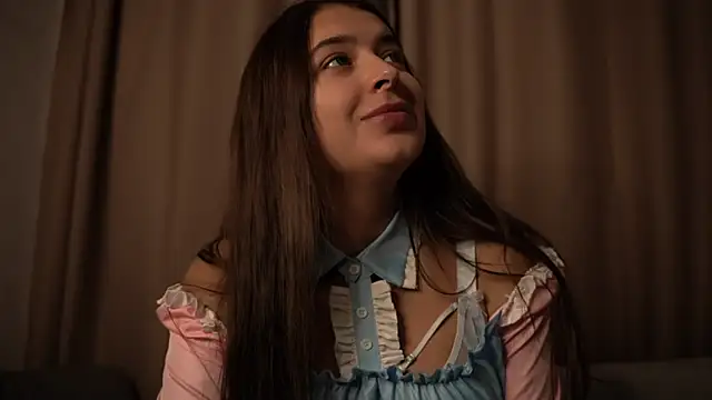 elisa moon online show from November 7, 9:48 am