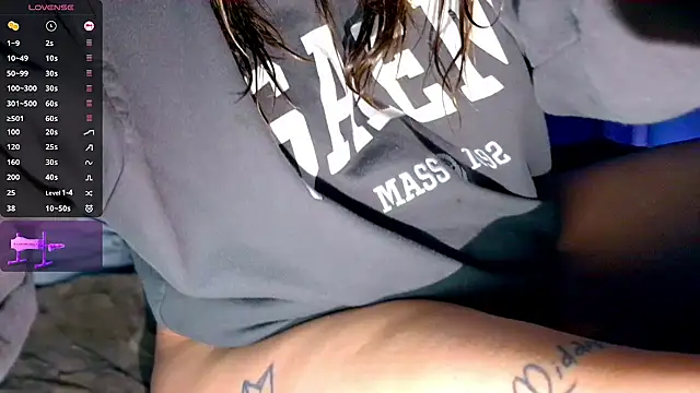 princess emily4723 online show from March 30, 1:49 am