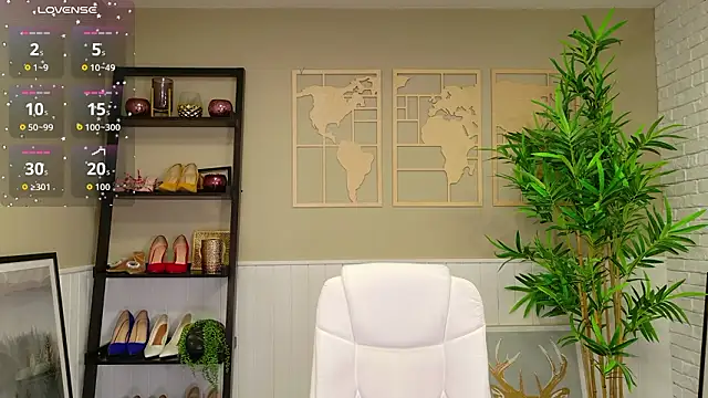 LadyLeea online show from March 23, 5:35 am