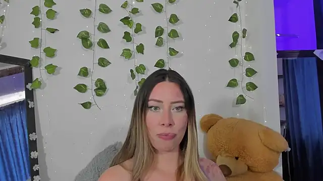 JanneKim online show from October 28, 3:07 pm