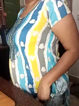 EeshaBhabi online show from March 25, 2:20 pm