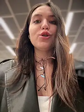 meow girl online show from February 2, 12:59 pm