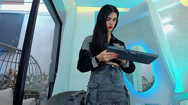 Venusflame   online show from November 15, 11:55 am