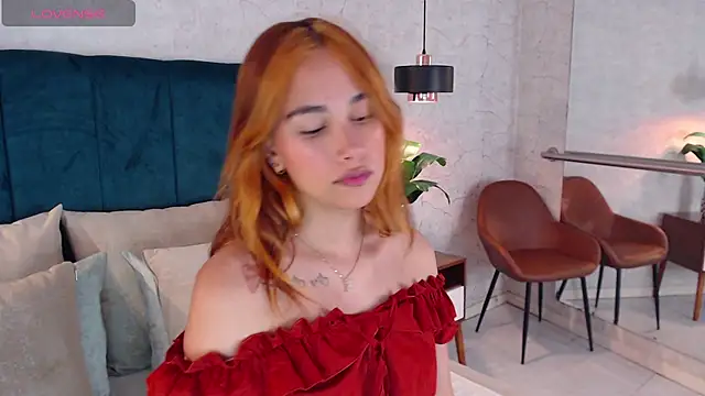 AdeleAndersonn online show from January 8, 8:02 pm