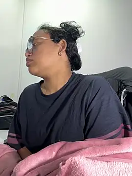 angela angels  online show from October 23, 4:07 am