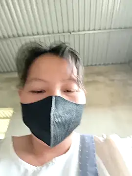 Betty20zx online show from December 2, 4:14 am