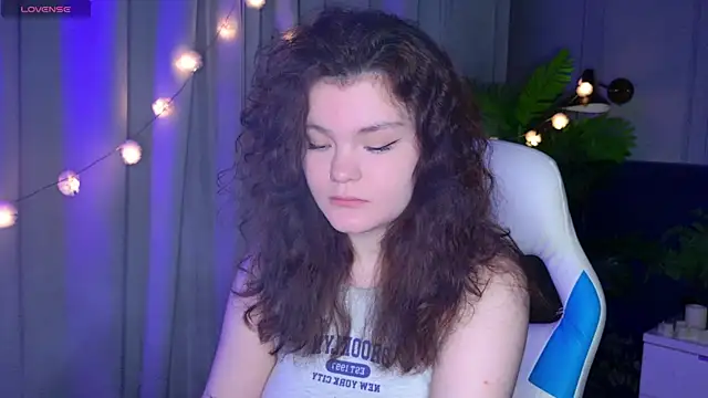 EnnySunrise online show from December 5, 6:53 pm