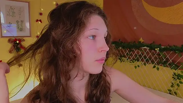 lea belle  online show from January 5, 6:55 pm