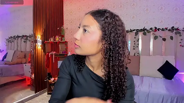 Daphnne tay online show from February 9, 3:42 am